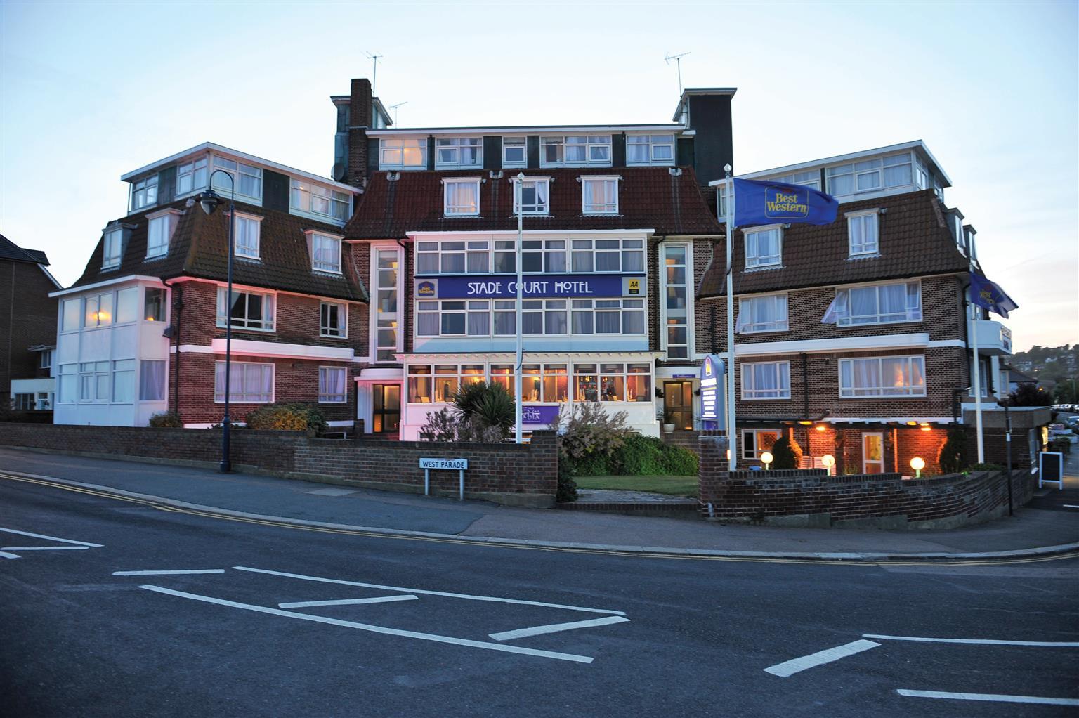 Oyo Stade Court Hotel Hythe  Dış mekan fotoğraf