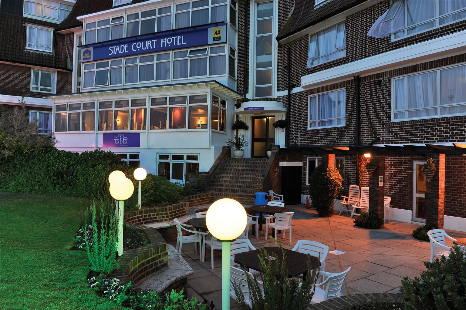 Oyo Stade Court Hotel Hythe  Dış mekan fotoğraf